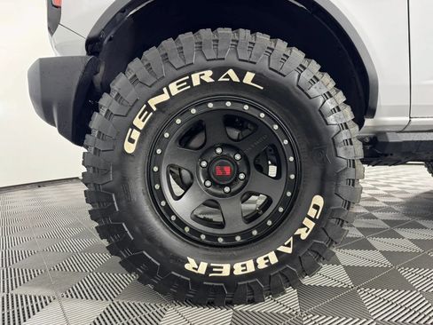 Used 2024 Ford Bronco Big Bend AWD/4WD image 36