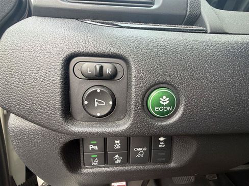 Used 2019 Honda Ridgeline RTL-E image 17