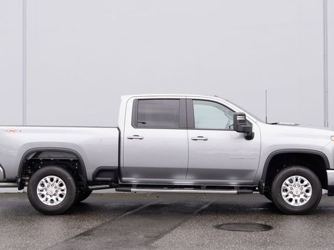 New 2026 Chevrolet Silverado 3500 LT w/ Convenience Package image 26