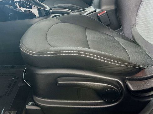 Used 2017 Kia Soul + w/ Audio Package image 18