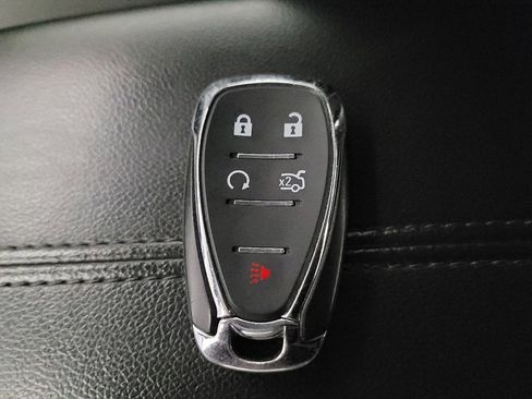 Used 2023 Chevrolet Malibu LT FWD image 32