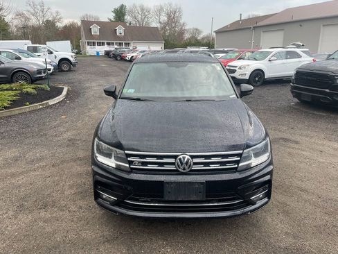 Used 2019 Volkswagen Tiguan SEL R-Line image 3