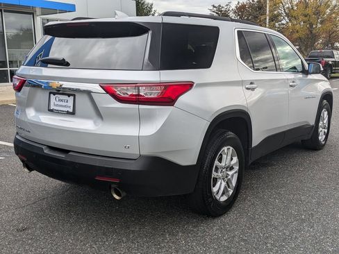 Used 2021 Chevrolet Traverse LT w/ LPO, Floor Liner Package image 7