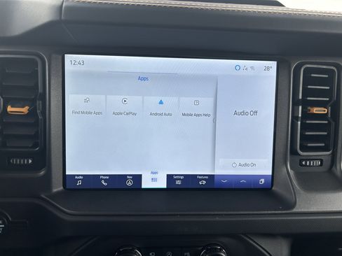 Used 2024 Ford Bronco Badlands image 12