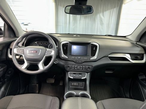 Certified 2022 GMC Terrain SLE w/ Driver Convenience Package image 31