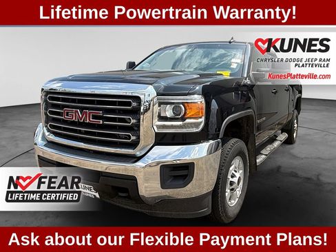 Used 2017 GMC Sierra 2500 SLE w/ Suspension Package, Off-Road AWD/4WD image 4