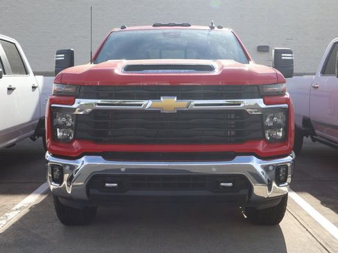 New 2026 Chevrolet Silverado 2500 LT w/ Safety Package AWD/4WD image 2