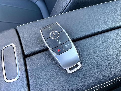 Certified 2021 Mercedes-Benz CLA 250 4MATIC image 10