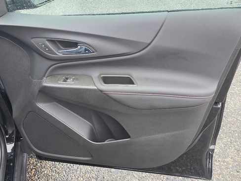 Certified 2023 Chevrolet Equinox RS image 19