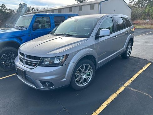 Used 2019 Dodge Journey GT image 2