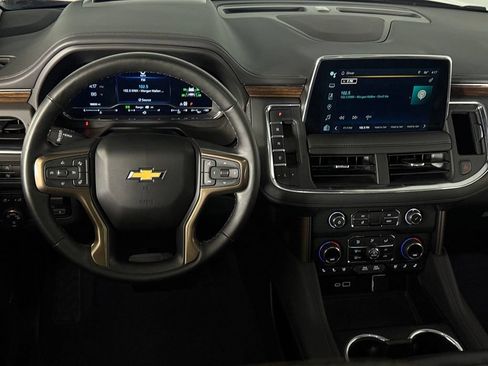 Used 2024 Chevrolet Suburban High Country w/ Max Trailering Package AWD/4WD image 14