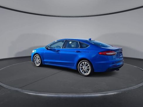 Used 2019 Ford Fusion SE image 6
