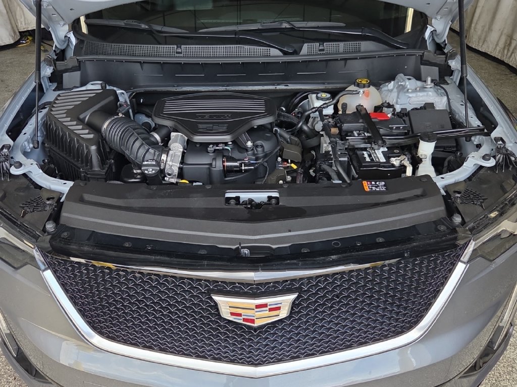 Used 2020 Cadillac XT6 Sport AWD/4WD image 8