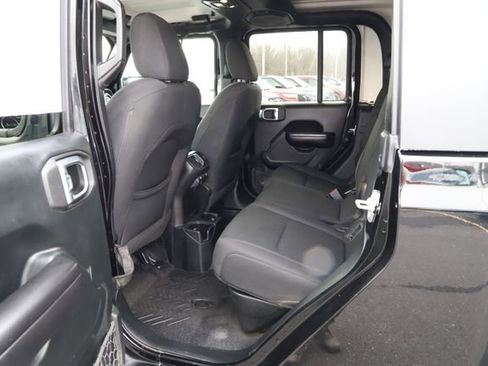 Used 2020 Jeep Gladiator Sport w/ Quick Order Package 24S image 17