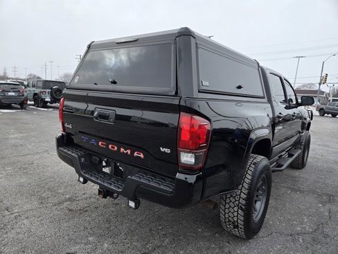 Used 2023 Toyota Tacoma SR image 4