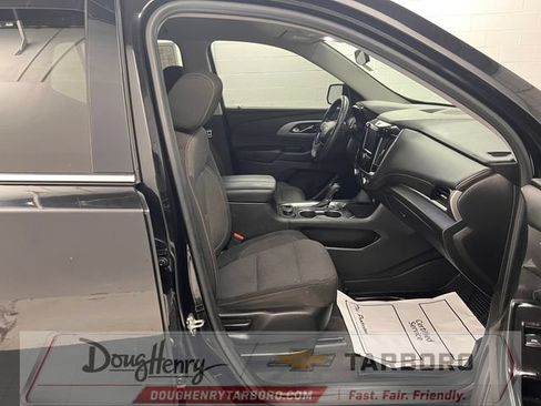 Used 2019 Chevrolet Traverse LS w/ LPO, Black Accent Package AWD/4WD image 38