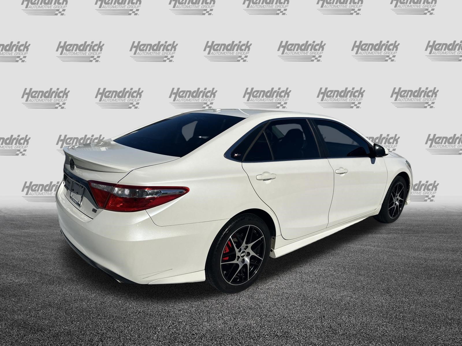 Used 2016 Toyota Camry SE FWD image 10