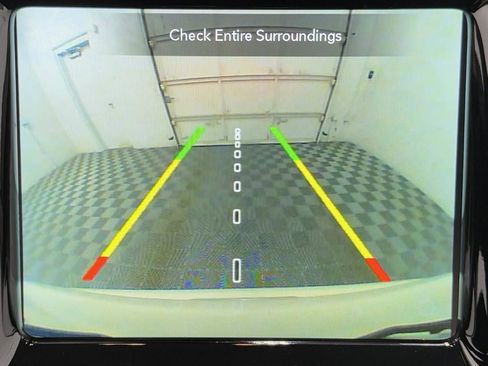 Used 2018 Jeep Compass Limited w/ Navigation Group image 22