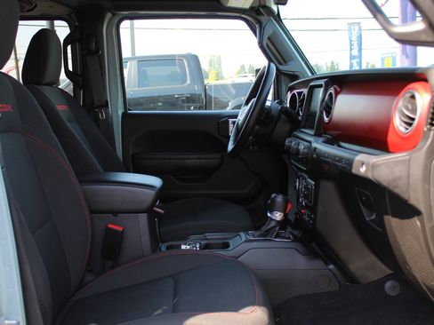 Used 2023 Jeep Wrangler Unlimited Rubicon w/ Cold Weather Group image 23