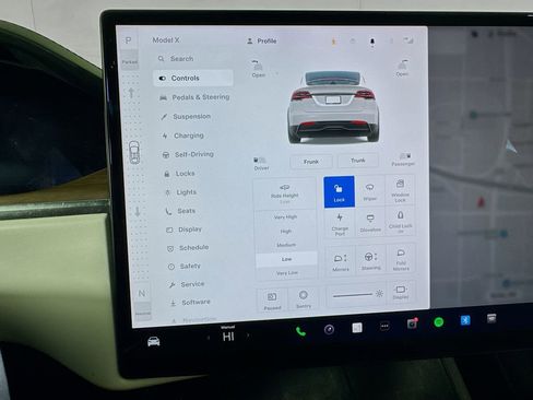 Used 2023 Tesla Model X AWD/4WD image 22