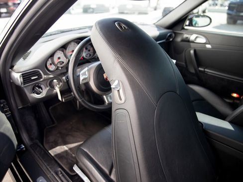 Used 2007 Porsche 911 Carrera S image 17