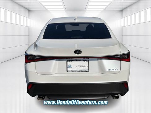 Used 2022 Lexus IS 300 300 w/ Accessory Package image 4