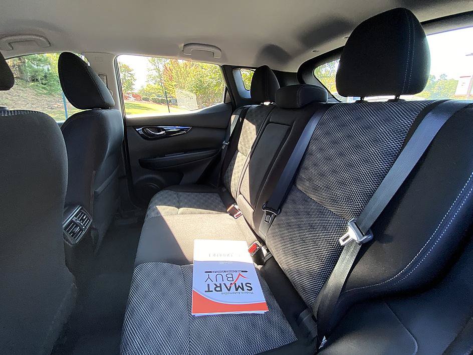 Used 2019 Nissan Rogue Sport SV AWD/4WD image 12