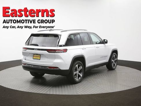 Used 2023 Jeep Grand Cherokee 4WD 4xe image 46