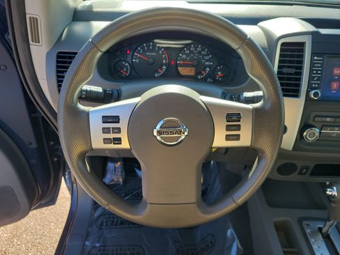 Used 2019 Nissan Frontier SV image 23