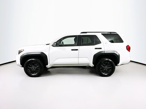 Used 2025 Toyota 4Runner SR5 image 4