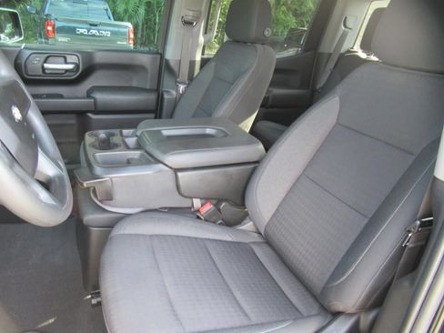 Used 2022 Chevrolet Silverado 1500 Custom AWD/4WD image 19