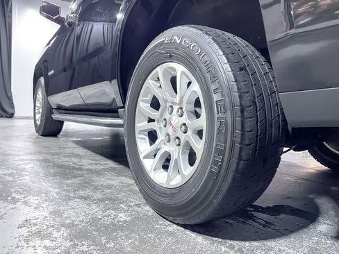 Used 2016 GMC Yukon SLE w/ Convenience Package image 10