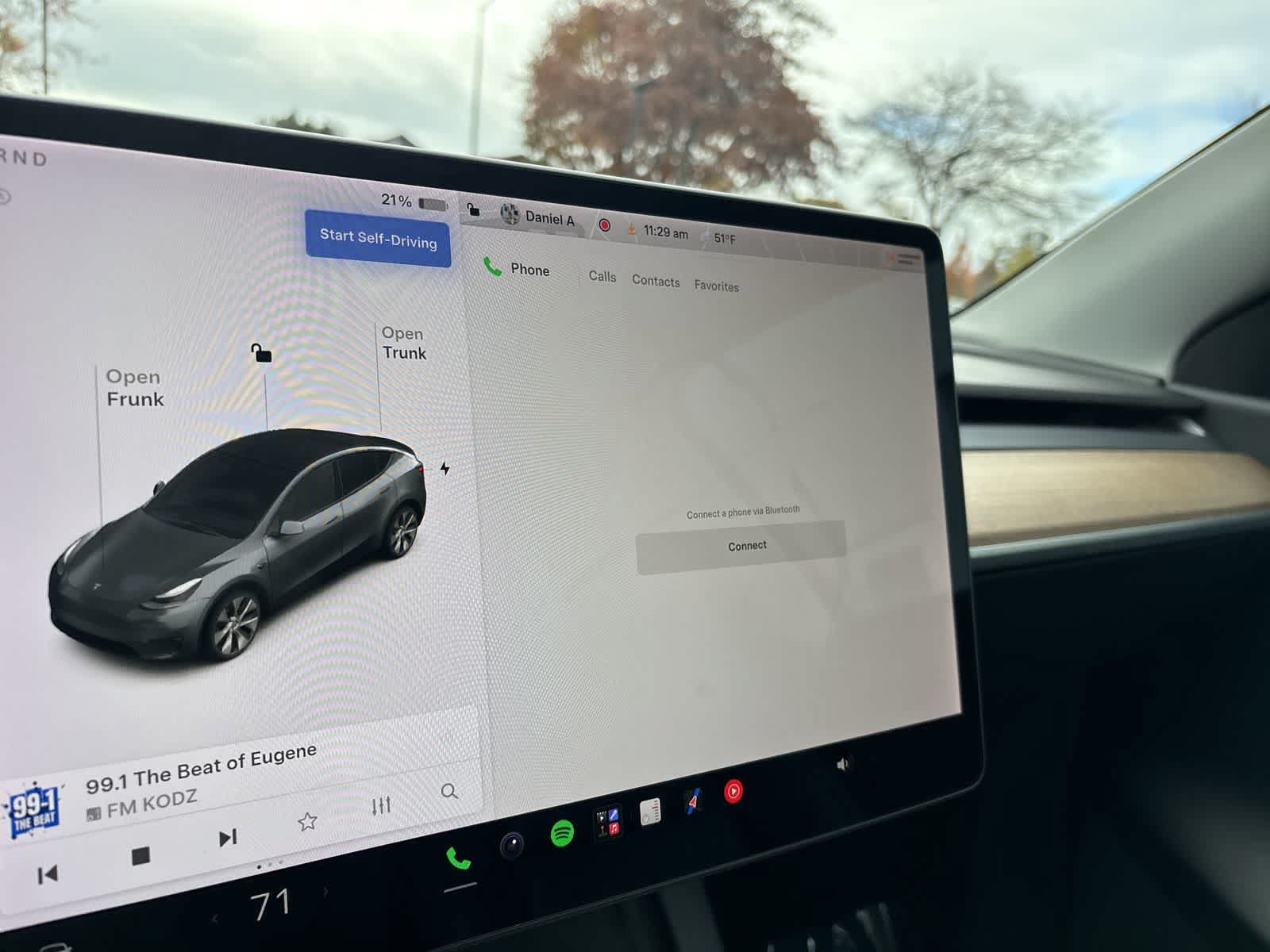 Used 2022 Tesla Model Y Long Range AWD/4WD image 19