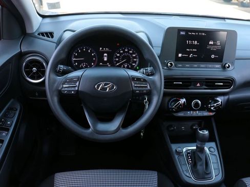 Used 2023 Hyundai Kona SE AWD/4WD image 20