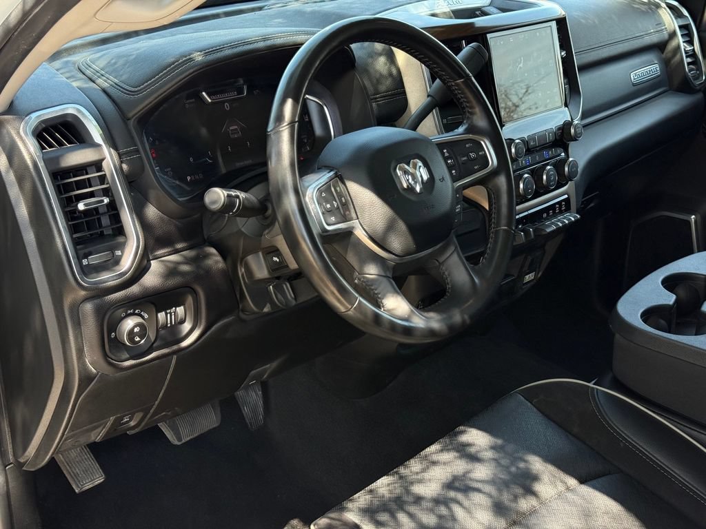 Used 2024 RAM 2500 Laramie w/ Safety Group AWD/4WD image 9