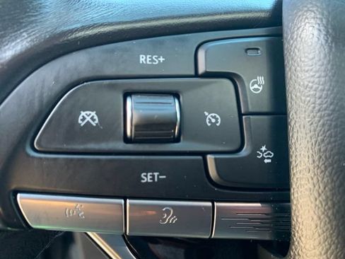 Used 2021 Cadillac Escalade Sport w/ Driver Assist Tech Package AWD/4WD image 29