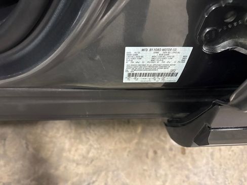 Used 2025 Ford Explorer ST-Line w/ ST-Line Street Pack image 30