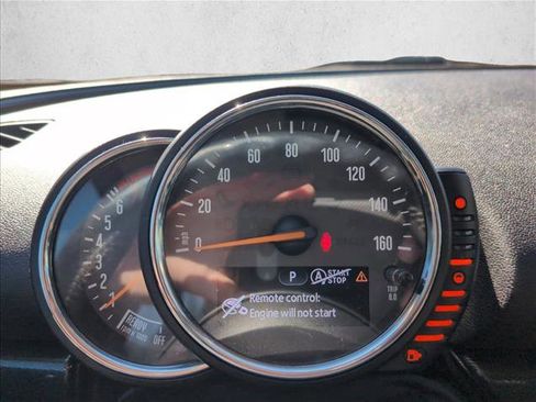 Used 2017 MINI Cooper Clubman ALL4 image 11