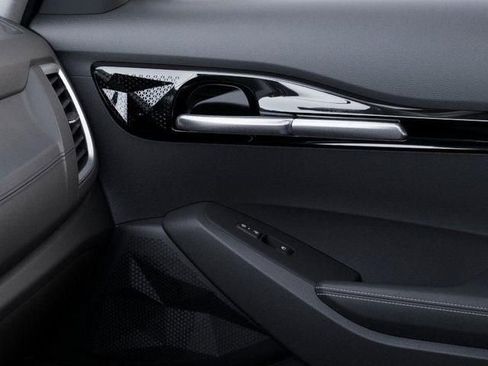 New 2025 Kia Seltos EX image 30