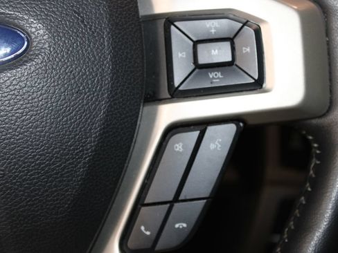 Used 2022 Ford F250 Lariat w/ Lariat Ultimate Package AWD/4WD image 47