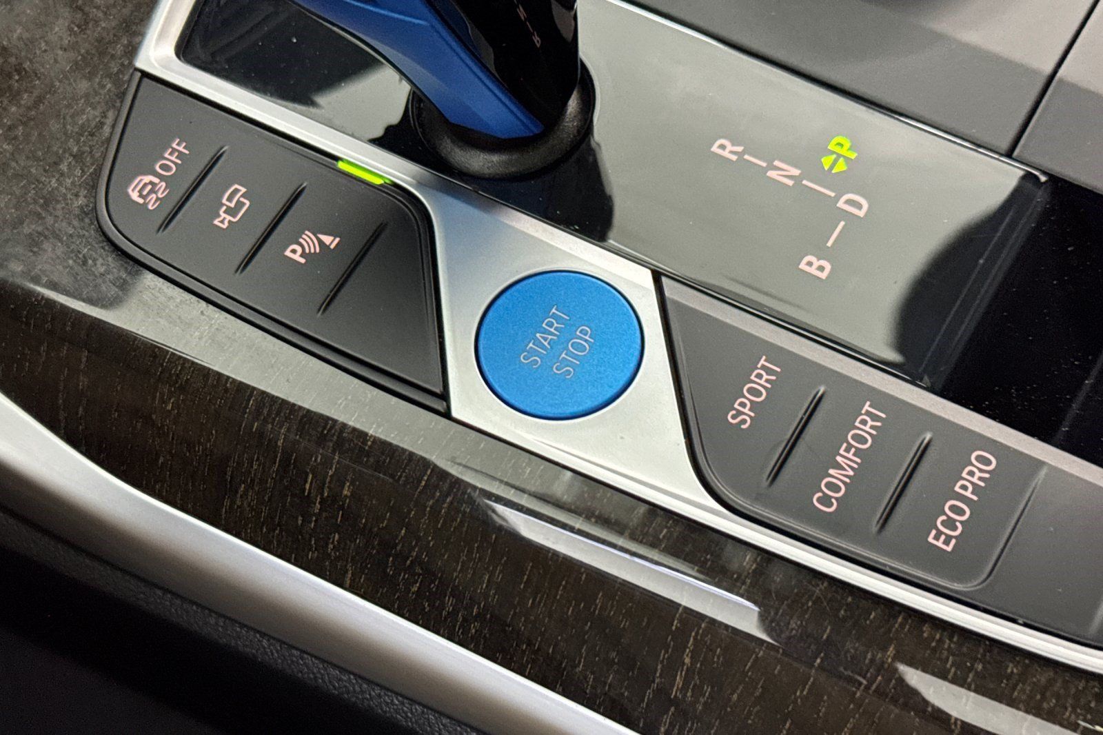Used 2023 BMW i4 M50 AWD/4WD image 17