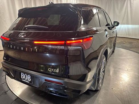 Certified 2025 INFINITI QX60 Pure image 8