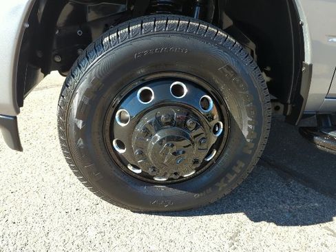 Certified 2024 RAM 3500 Laramie w/ Night Edition image 27