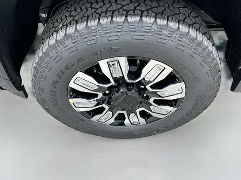 New 2026 GMC Sierra 2500 Denali image 33