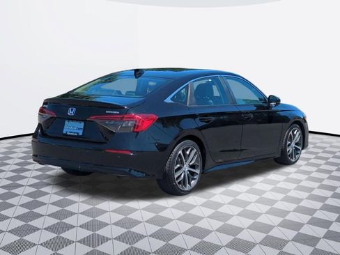 Used 2022 Honda Civic Touring image 6