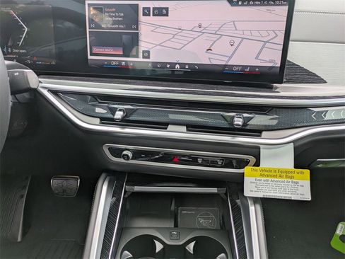 New 2026 BMW X6 xDrive40i image 32