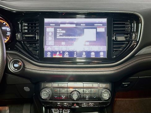 Used 2022 Dodge Durango R/T AWD/4WD image 12
