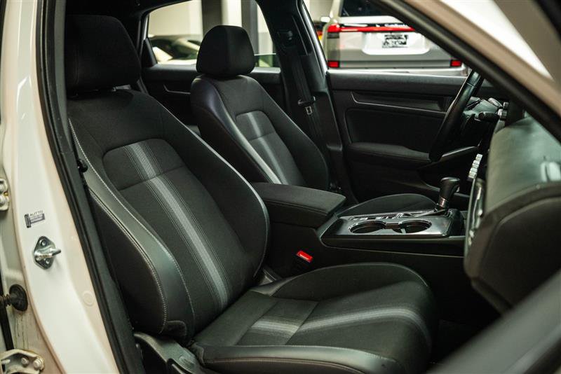 Used 2022 Honda Civic Sport image 13