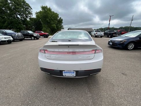 Used 2019 Lincoln MKZ Premiere FWD image 6