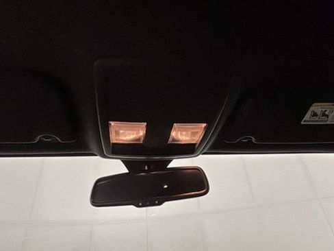 Used 2011 Dodge Challenger SRT8 RWD image 21